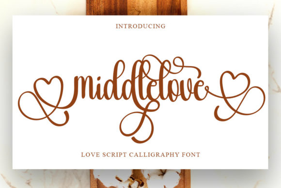 How Middlelove Font Adds Luxury Spark to Campaign Visuals